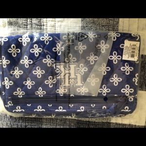 Vera Bradley Kentucky Wristlet